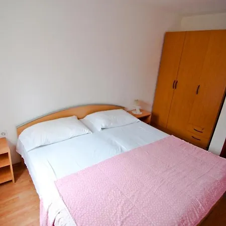 Appartamento By The Sea Necujam, Solta - 14729 Grohote